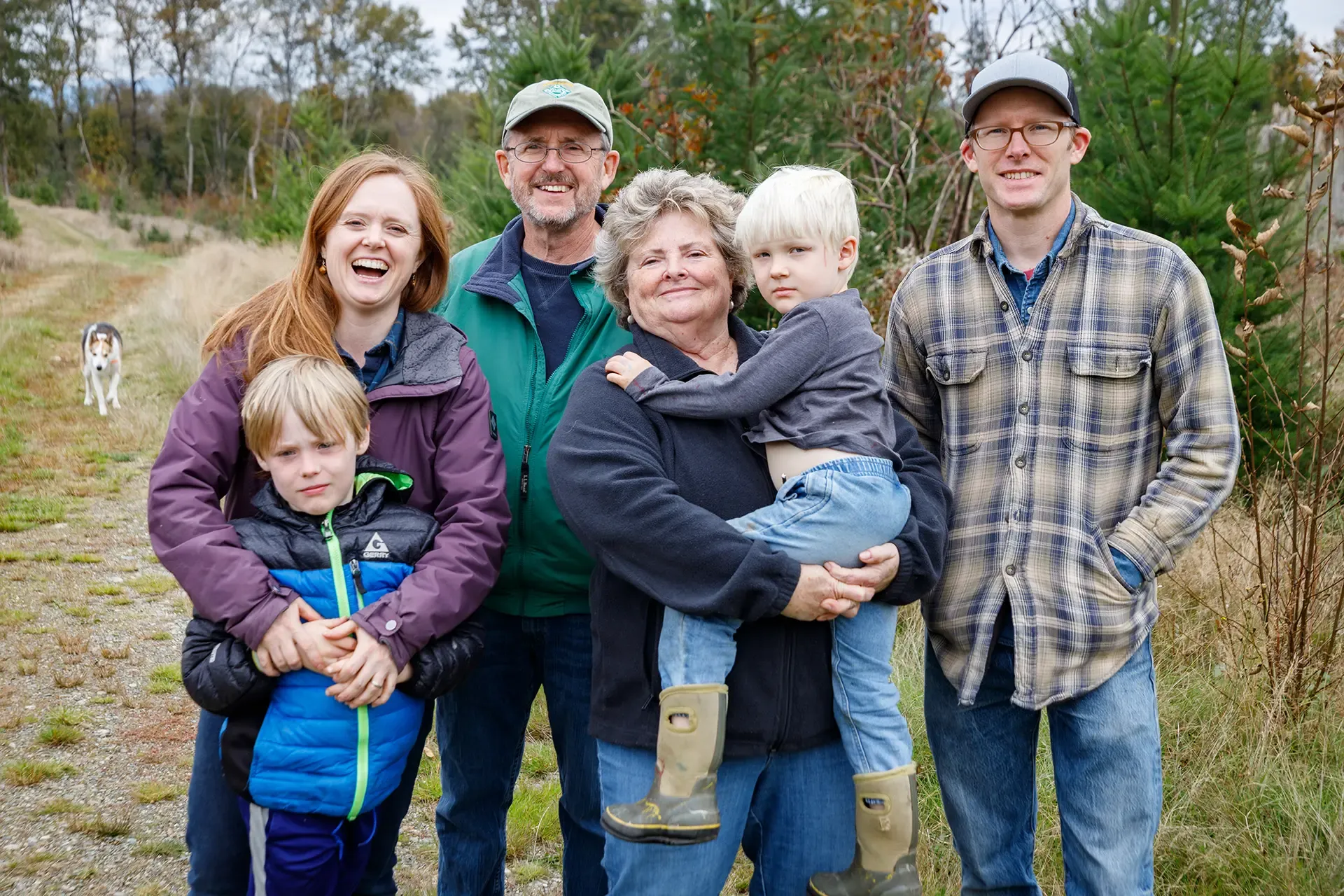 Dave and Dar New (landowners, WA)-with family